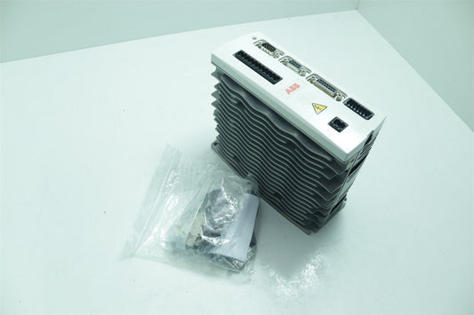 ABB MicroFlex Drive FMH2A03TR-EN23ZW 3A 1kW Servo Drive Tested