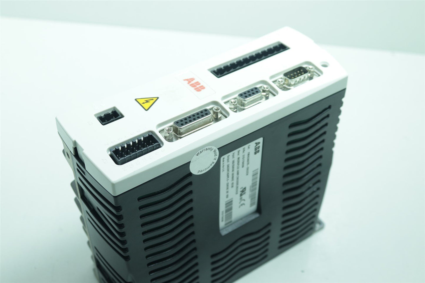 ABB MicroFlex Drive FMH2A03TR-EN23ZW 3A 1kW Servo Drive Tested
