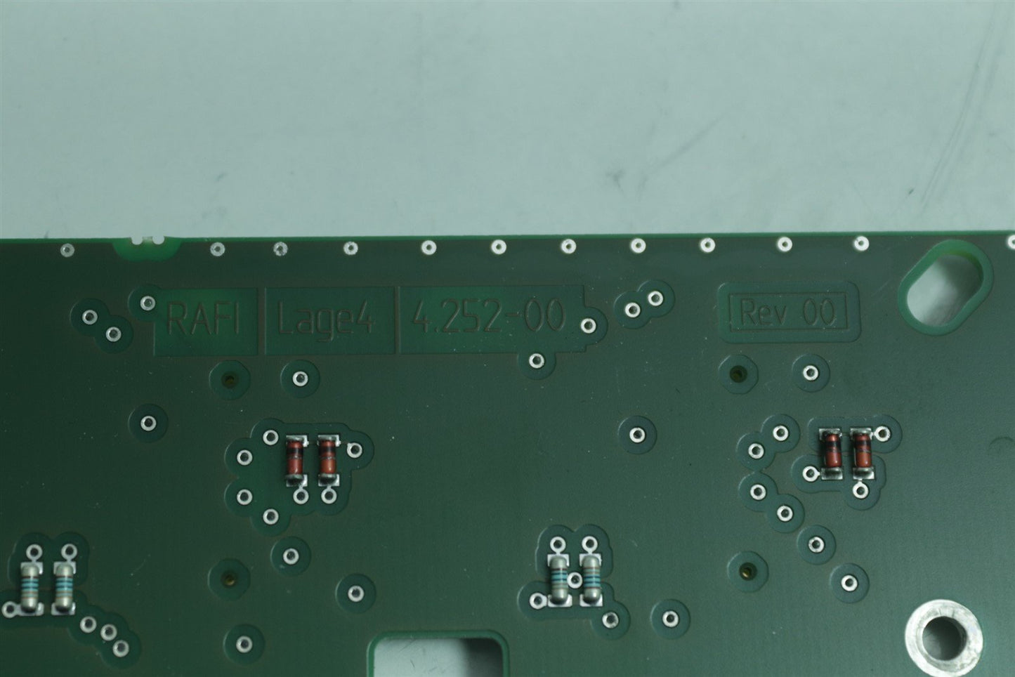 GE HealthCare Vivid S5/S6 Keyboard RAFI Lage4 4.252-00 Rev 00