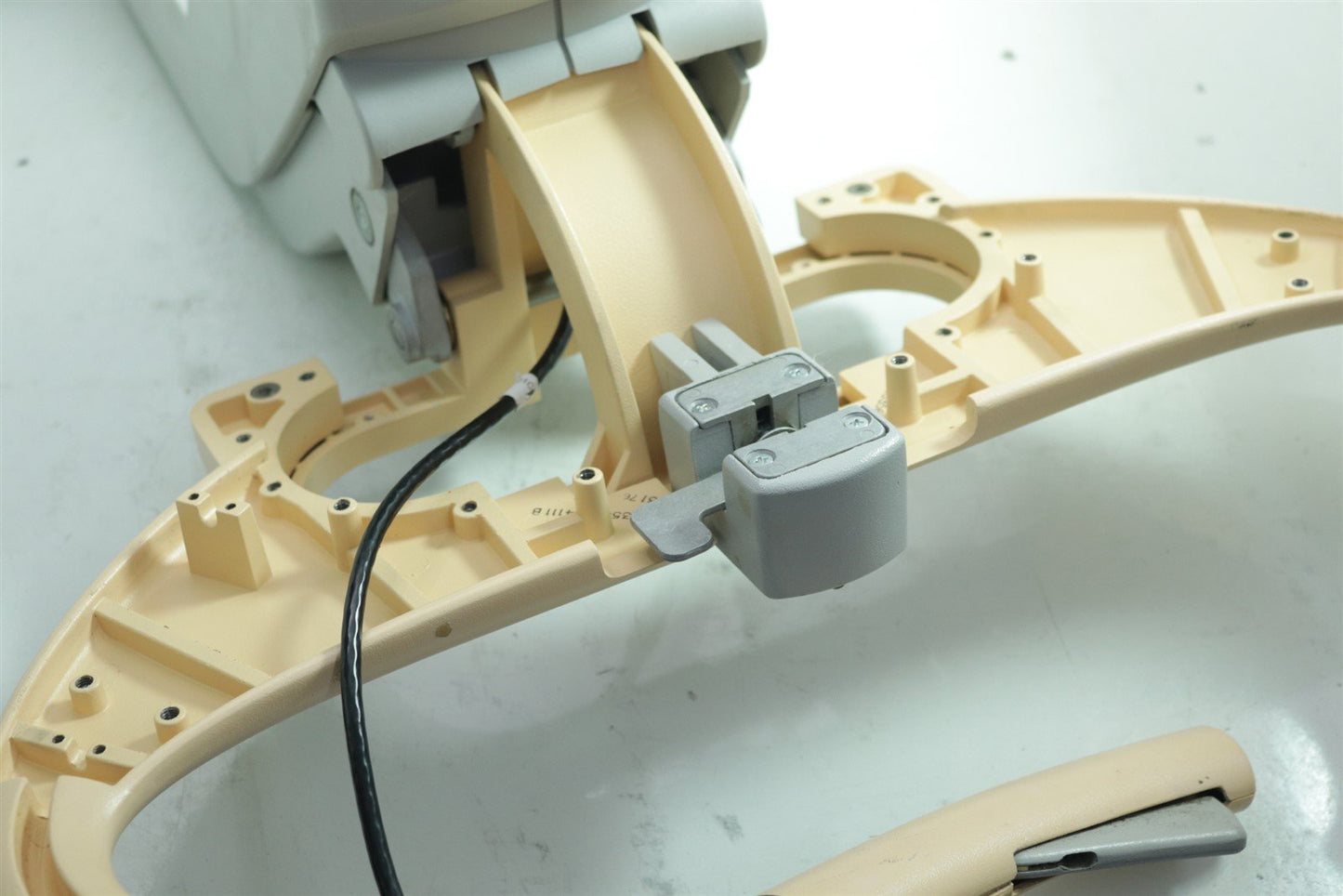 Philips Healthcare IE33 IU22 US Control Panel Articulating Arm 453561241612