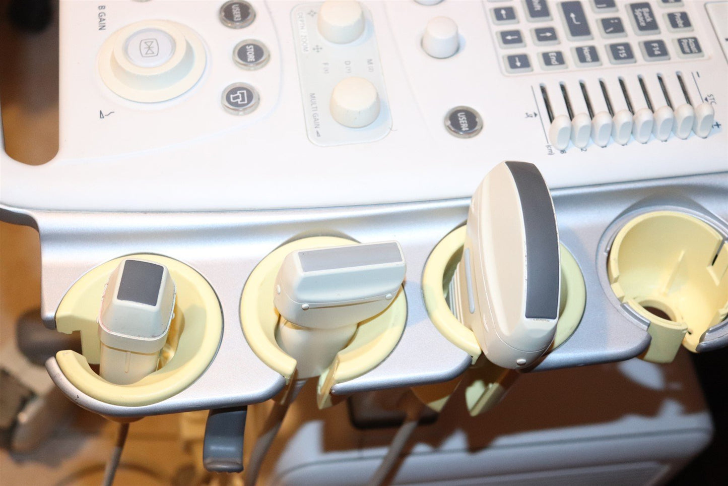 Hitachi Aloka Ultrasound F31 3 Probes Included