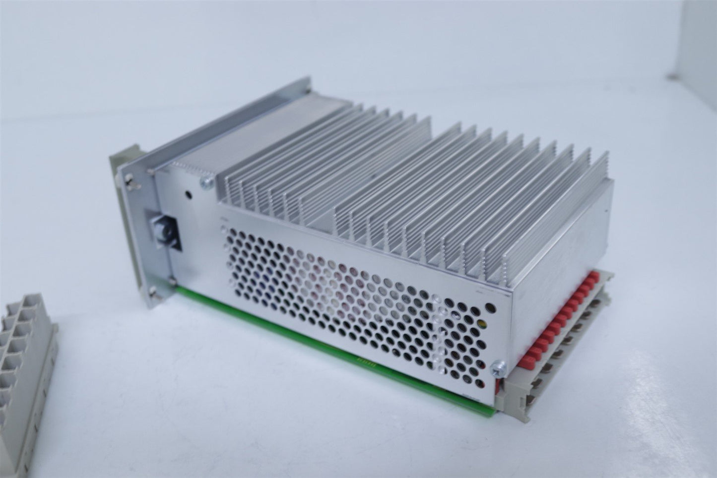 Schroff PSG 105/ 13105011 Power Supply AC/DC Linear Regulator W/ Connector