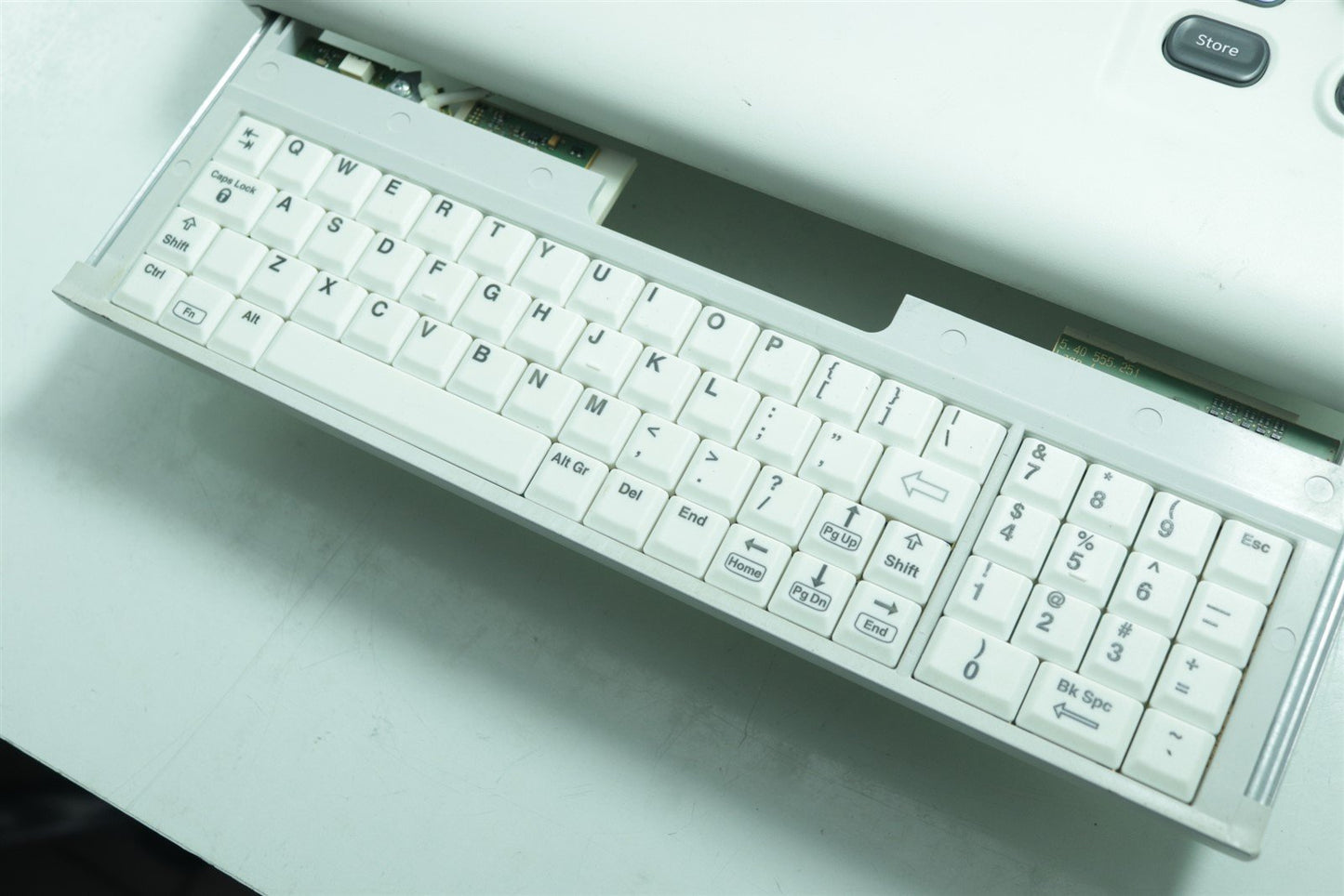 GE Healthcare S60/S70 KeyBoard and Touchscreen 5482579