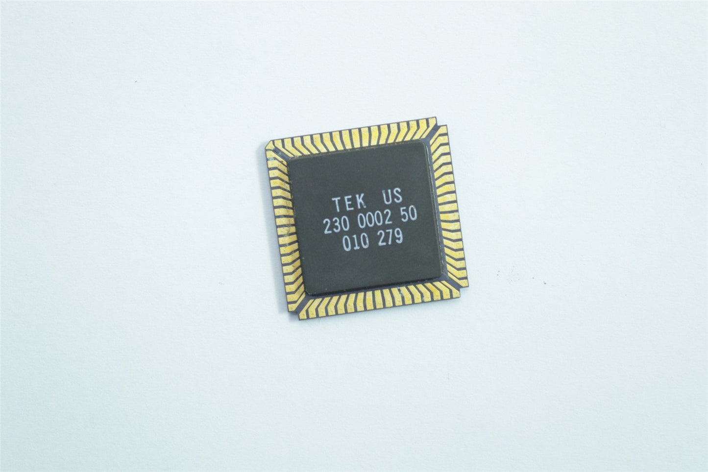 Tektronix 230-0002-50 Custom IC 2400 Series Oscilloscopes