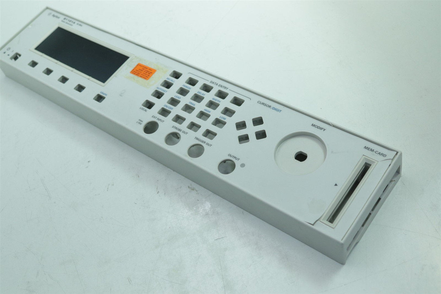 Agilent 81110A Front Panel 165/330MHz