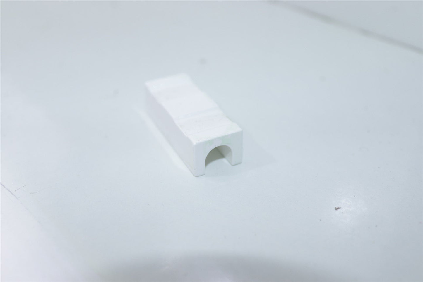 Alma Lasers White Ceramic IPL Laser Reflector Cavity 40x15x12 Mm