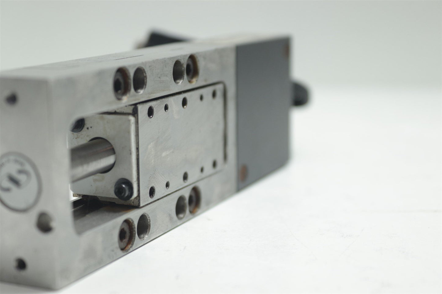 Used Fully Tetsted Newport Motorized Linear Stage Encoder MFA-CC Z865A UE1724SR
