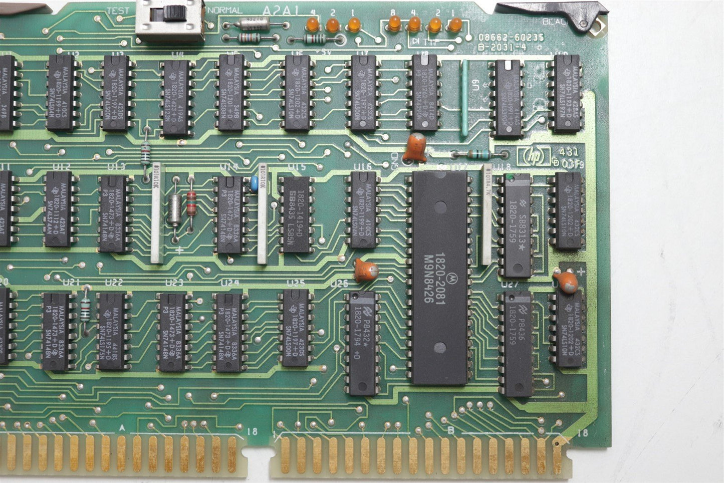 HP/Agilent 8662A Synthesized Signal Generator 08662-60235 B-2031-4 Circuit Card