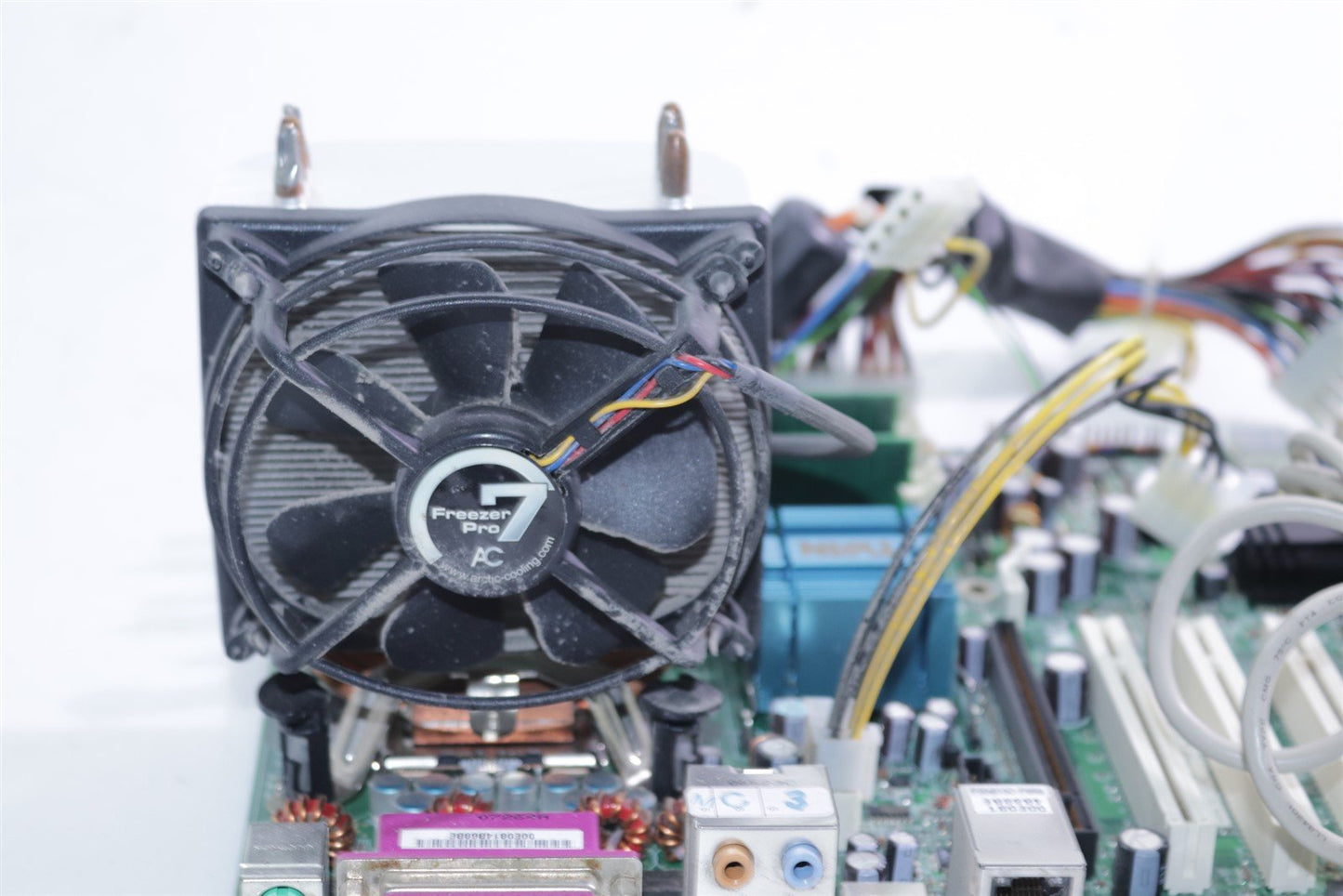 GE General Electric Voluson 730 Ultrasound Motherboard TYAN S5120 + DVI