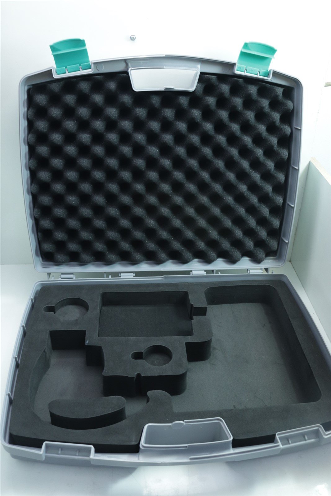 Alma Accent Prime RF Body Contouring Carrying Suitcase