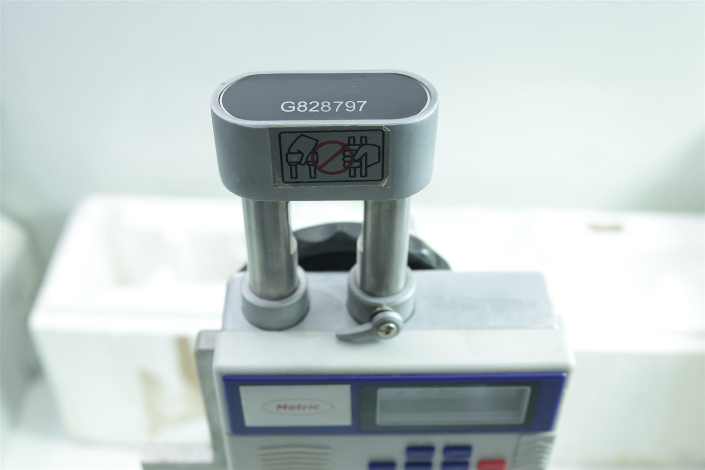 Metric Height Gauge 350mm G828797 w/ Dial