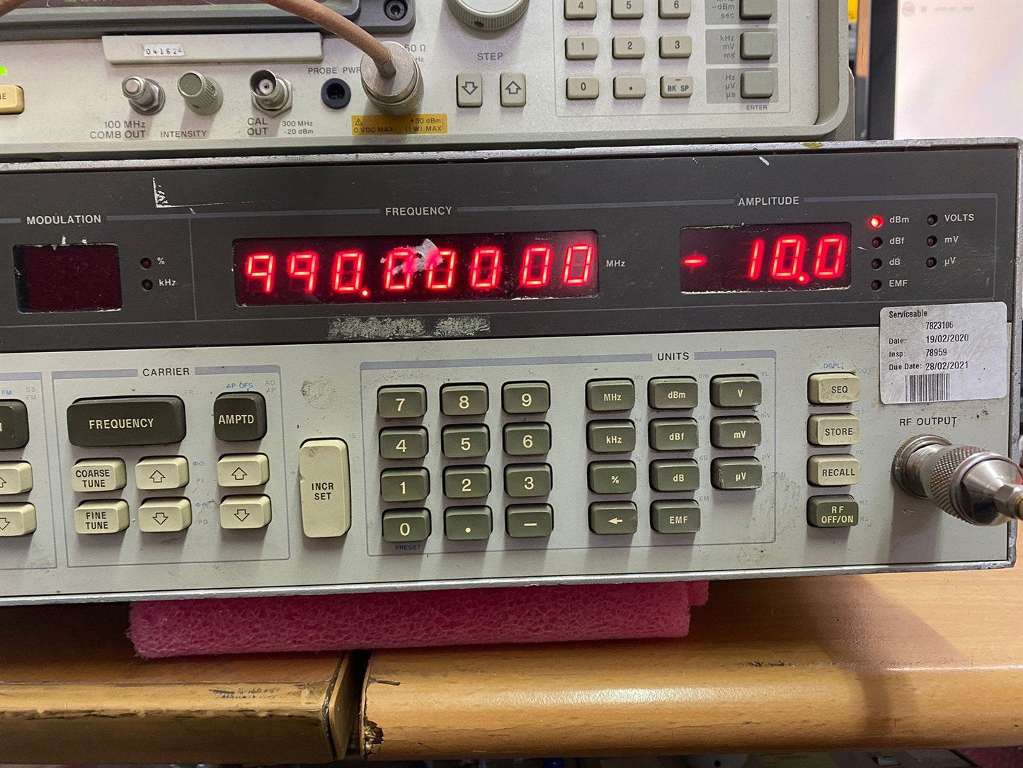 HP Agilent Keysight 8656B Signal Generator 0.1-990MHz TESTED!