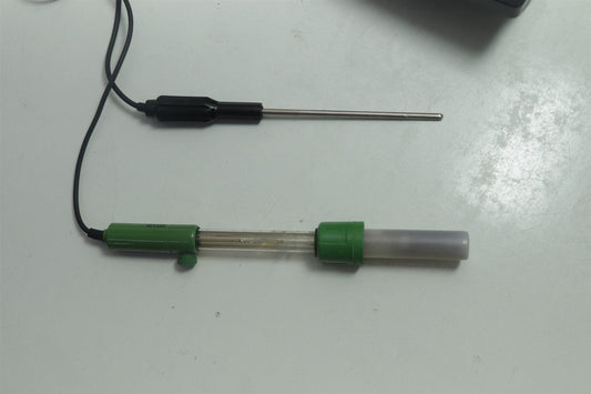 Hanna Instruments HI 2211 Bench pH/ORP Meter With Probes & Power Cable