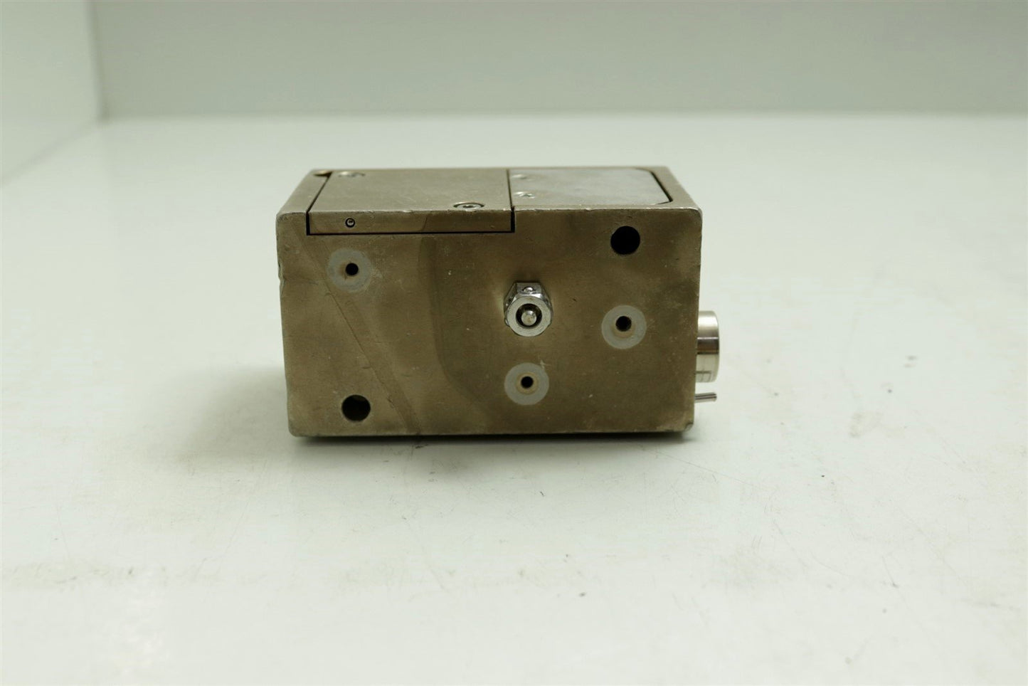 Drager 8408950 Babylog 8000 Plus Expiratory Valve Exhalation Block