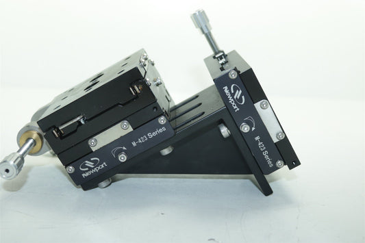 Newport M-423 Precision Linear X-Y Stage + Angle Bracket 90° M-360-90