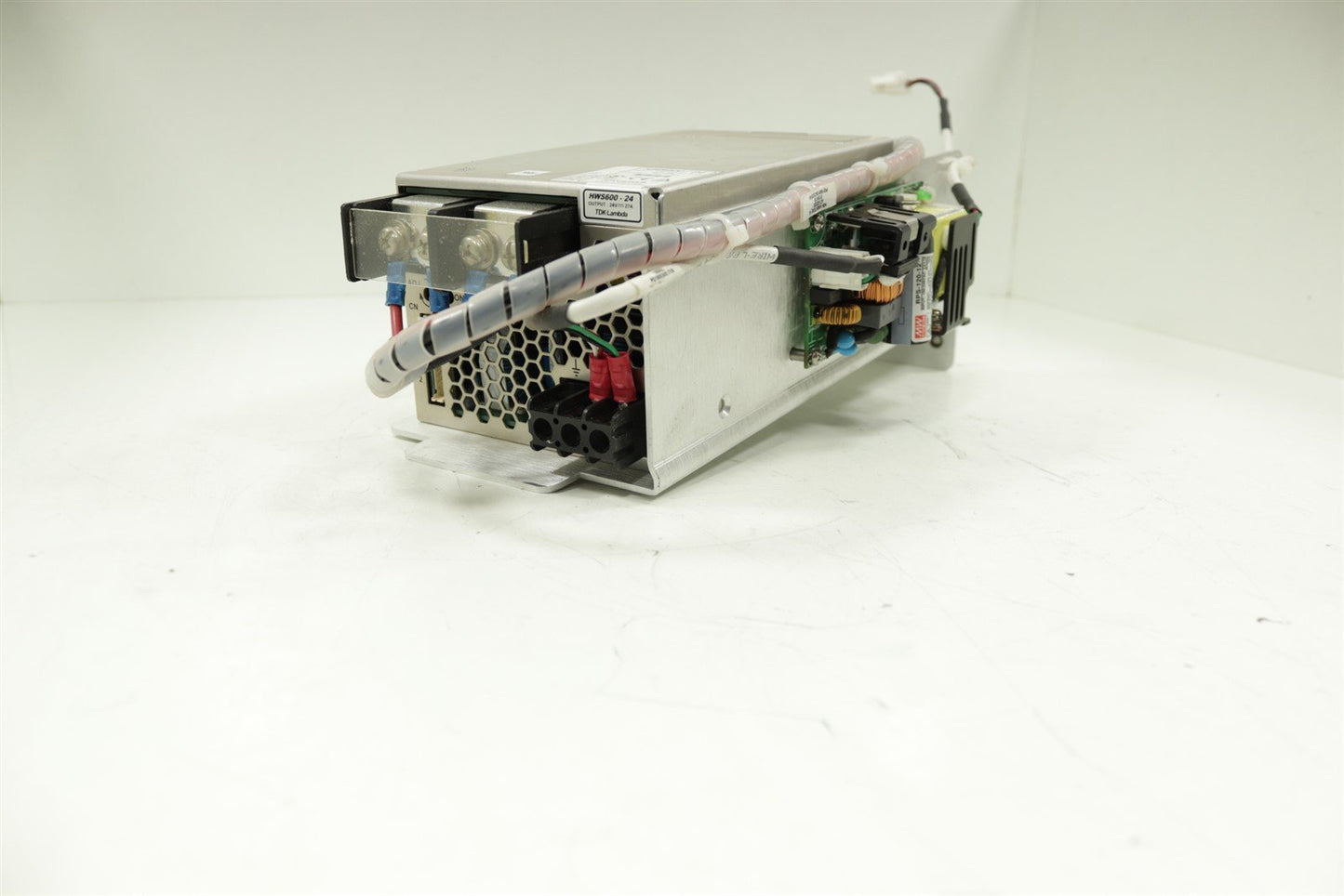 Lumenis 120H/Moses TDK-LAMBDA HWS600-24 24V 27A Switching Power Supply 100-240V