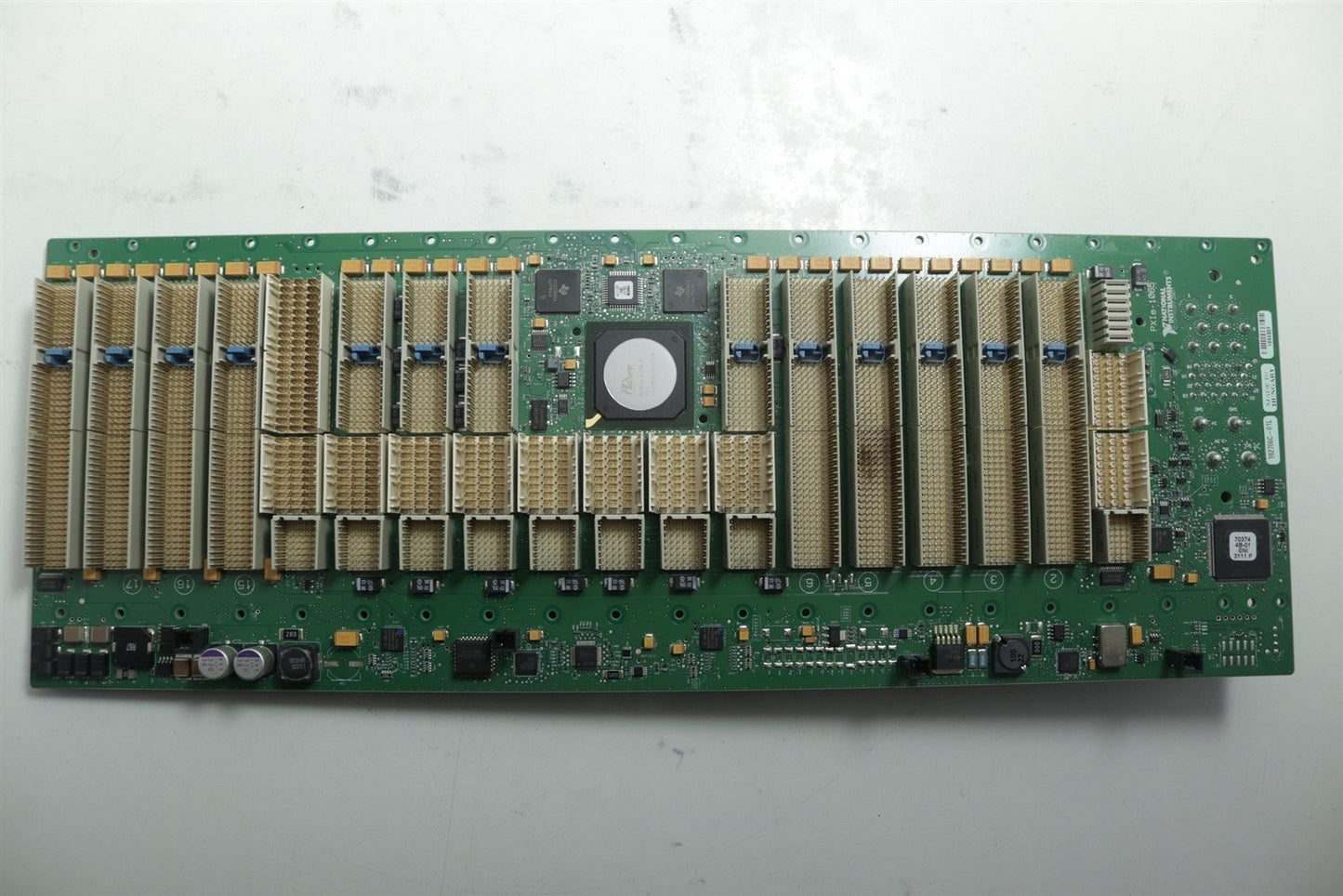 National Instruments NI PXIe-1065 18-Slot Chassis Backplane 192706C-01L