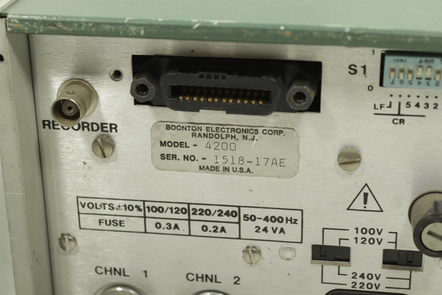 Boonton 4200 RF Microwattmeter + 9200 RF Millivoltmeter + 2 Power Meter Probes