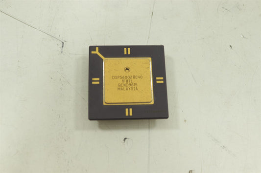MOTOROLA Package PGA 24-BIT DIGITAL SIGNAL PROCESSOR DSP56002RC40