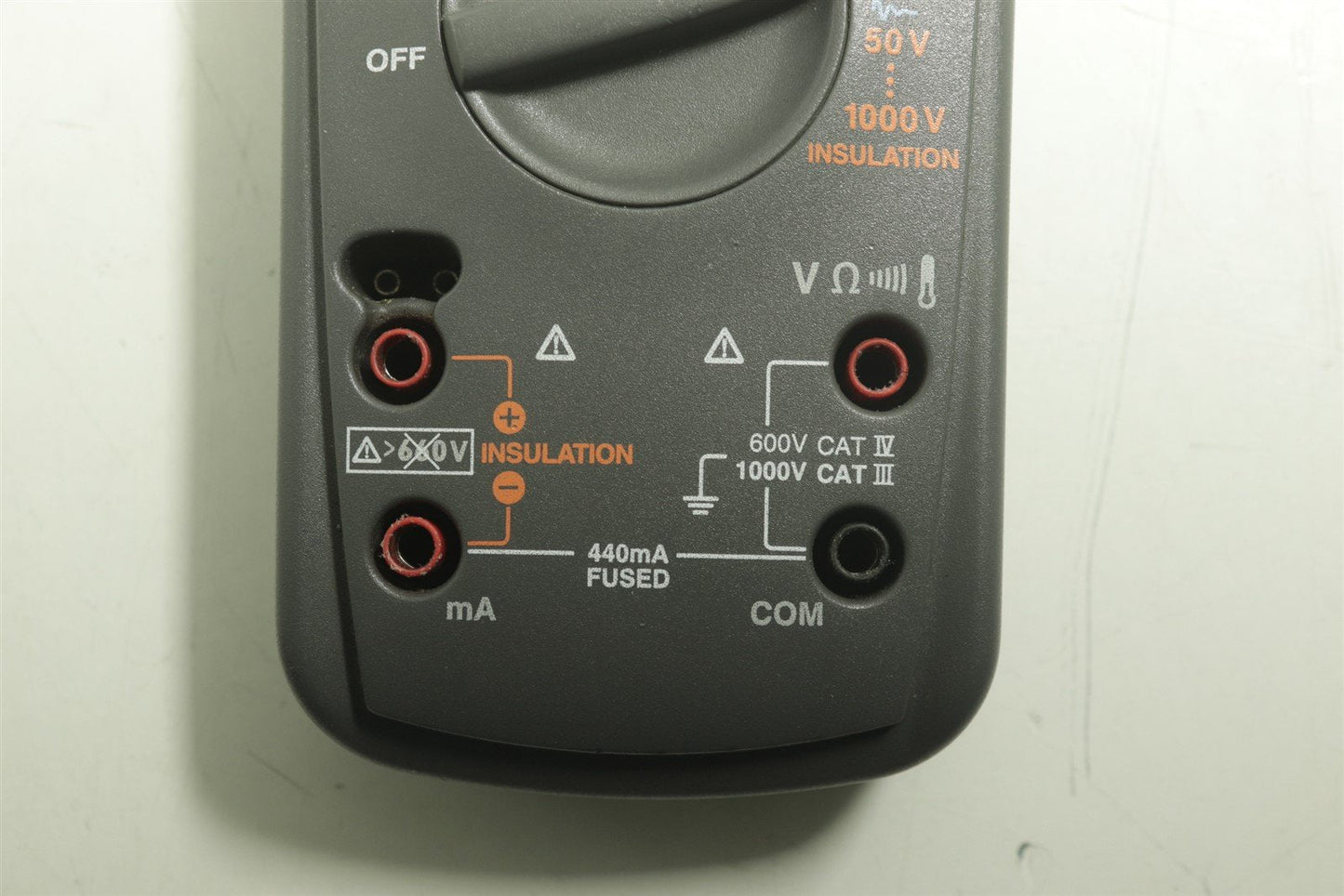 FLUKE 1587 Insulation Multimeter FOR PARTS