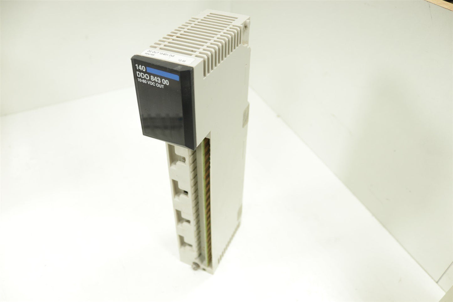 Schneider Automation Inc TSX Quantum 140 ACO 020 00 & 140 DDO 843 00