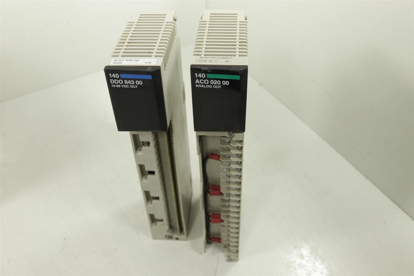 Schneider Automation Inc TSX Quantum 140 ACO 020 00 & 140 DDO 843 00