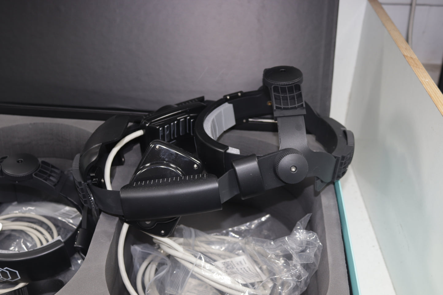 NEW InMode Evoke Advance Define Cheek Chin Headsets Left Right Applicators Full Set