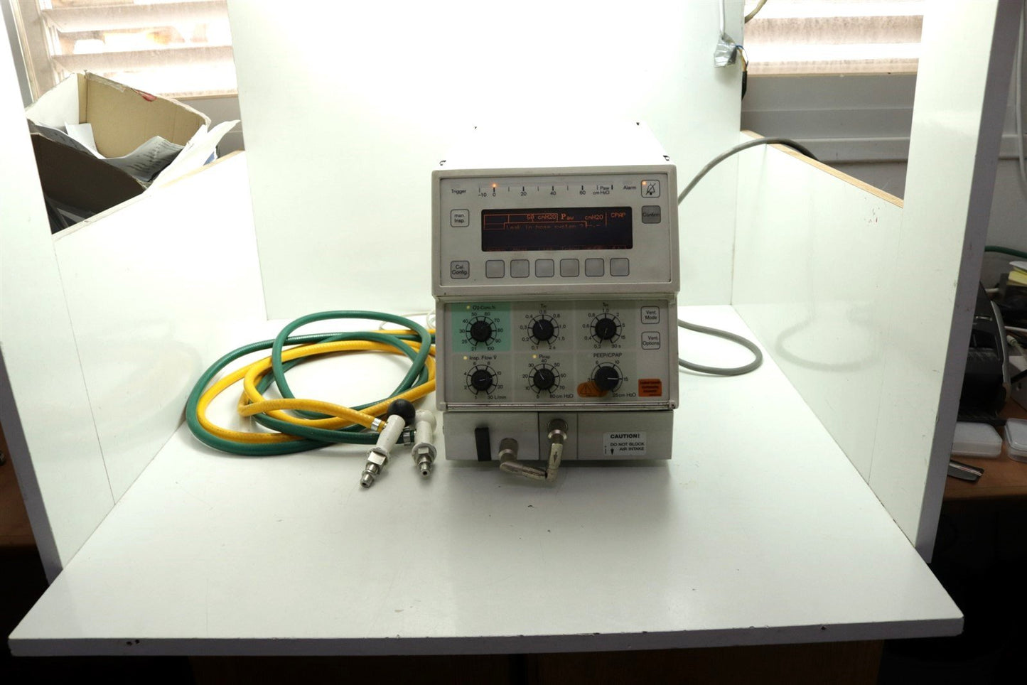 Drager Babylog 8000 Plus Ventilator 8410280