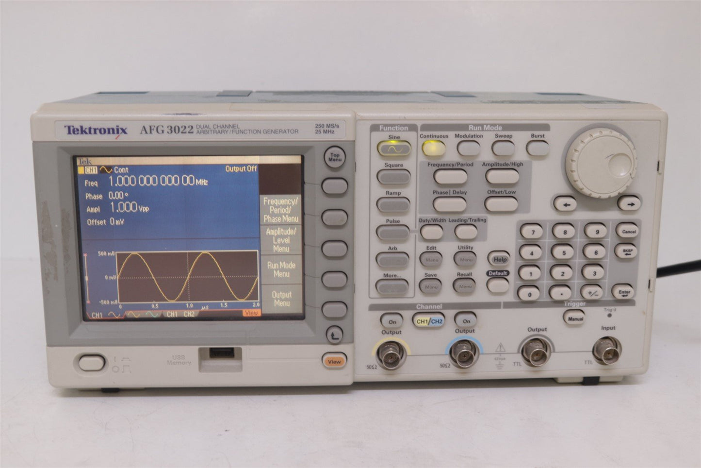 Tektronix AFG3022 Dual Channel Arbitrary/Function Generator TESTED