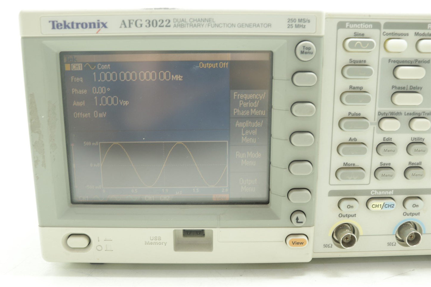 Tektronix AFG3022 Dual Channel Arbitrary/Function Generator TESTED