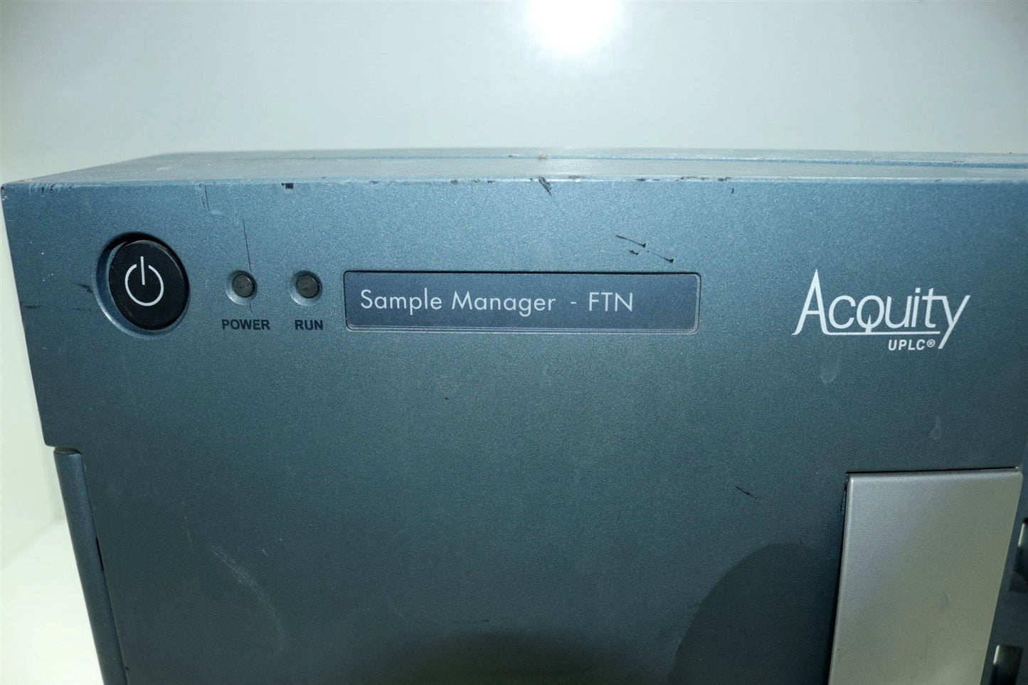 Waters Acquity UPLC Sample Manager FTN Front Panel Door Power Switch Assy