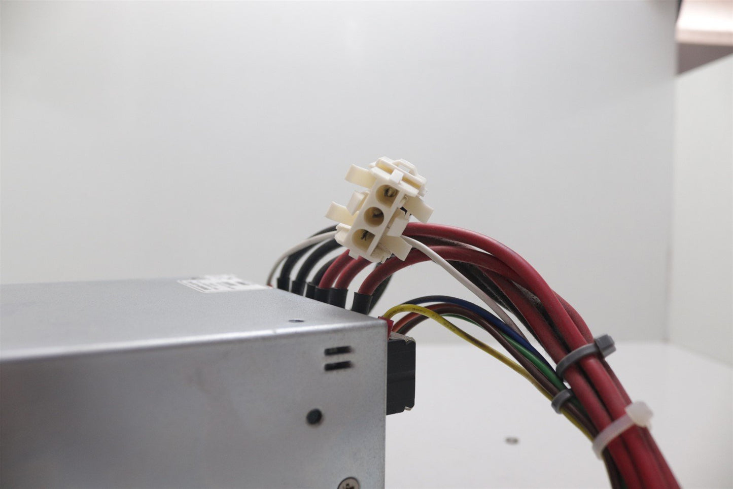 TDK-LAMBDA SWS600-12/LFN2 Enclosed Power Supply 12V 50A