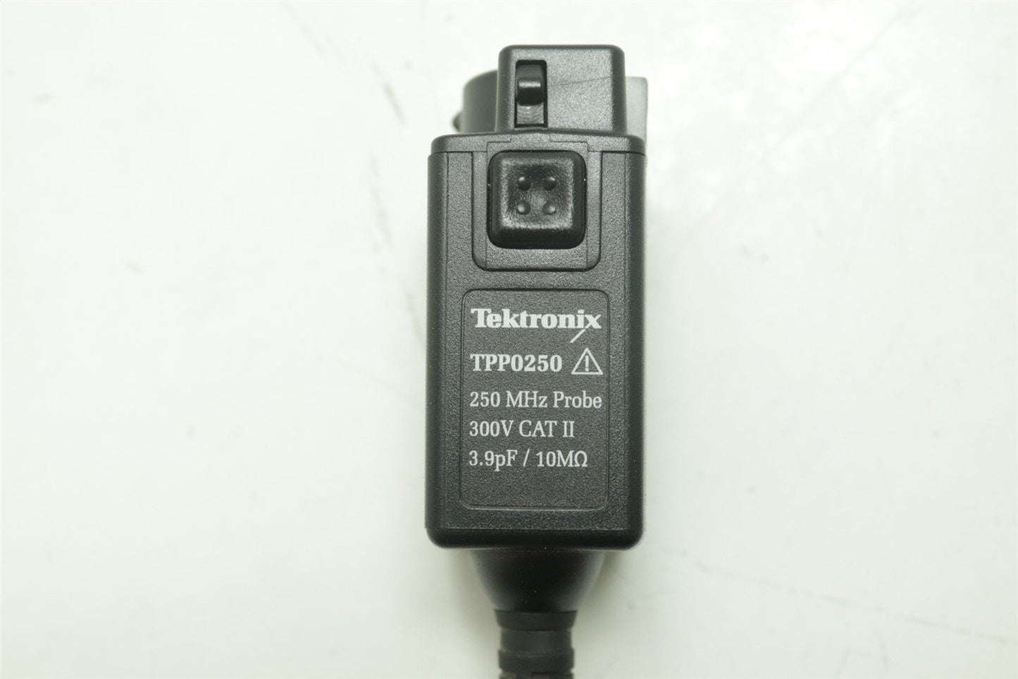 Tektronix TPP0250 Passive Oscilloscope Probe 250MHz 300V w/ Accessories