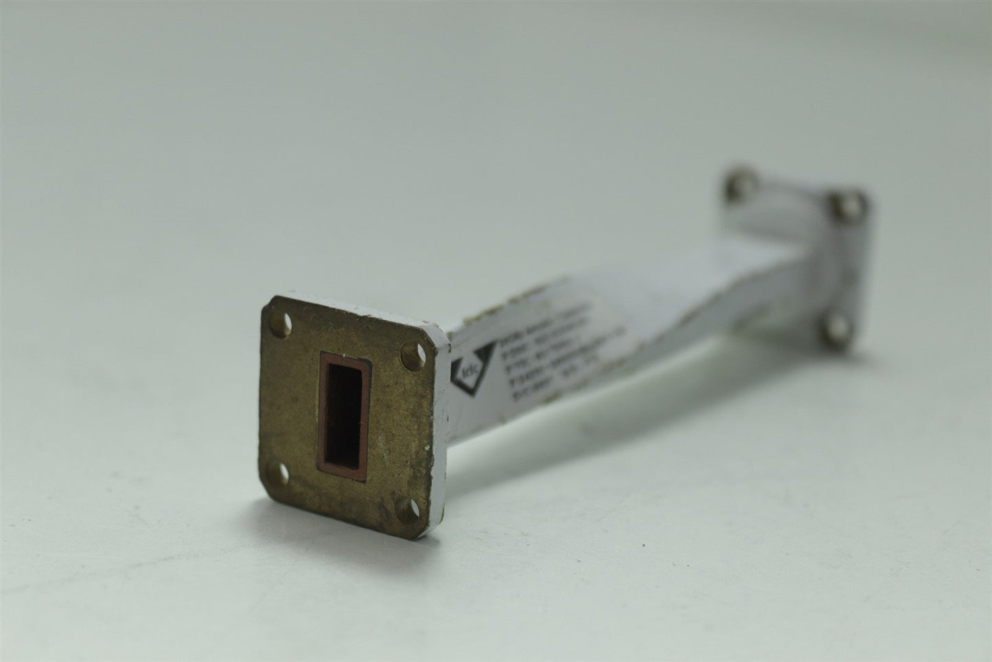 Icic WR-42 Waveguide 3.6 Inch Section, 90 Degree Twist 26GHz