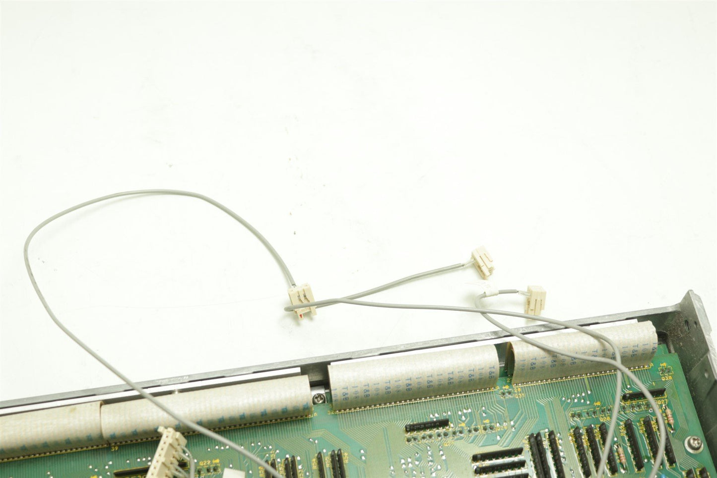 Anritsu MG3633A Synthesized Signal Generator 10kHz-2700MHz Front Panel Assy