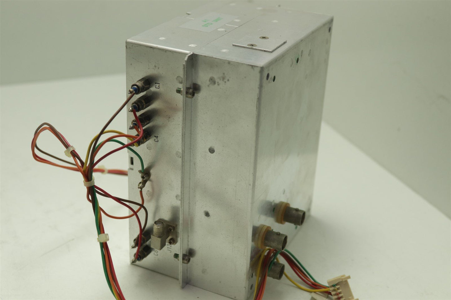 Anritsu MG3633A Synthesized Signal Generator 10kHz-2700MHz A1 Unit