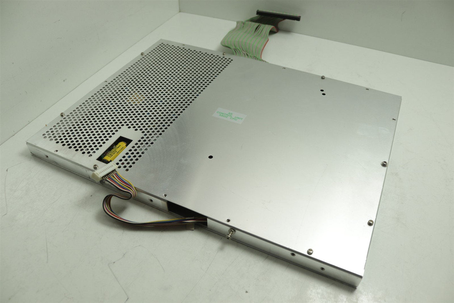 Anritsu MG3633A Synthesized Signal Generator 10kHz-2700MHz A6 Control A602 CPU