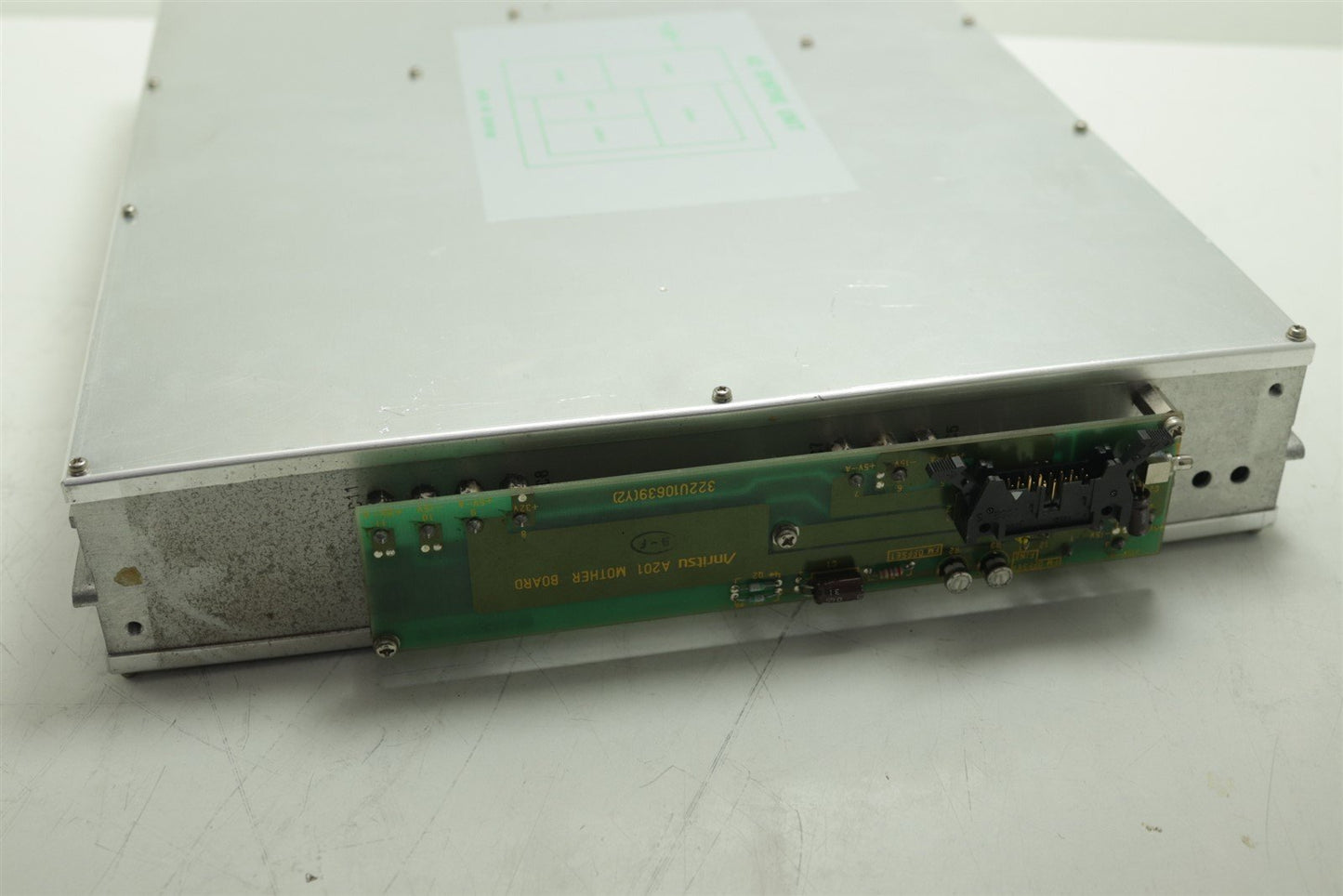 Anritsu MG3633A Synthesized Signal Generator 10kHz-2700MHz A2 Synthe Module