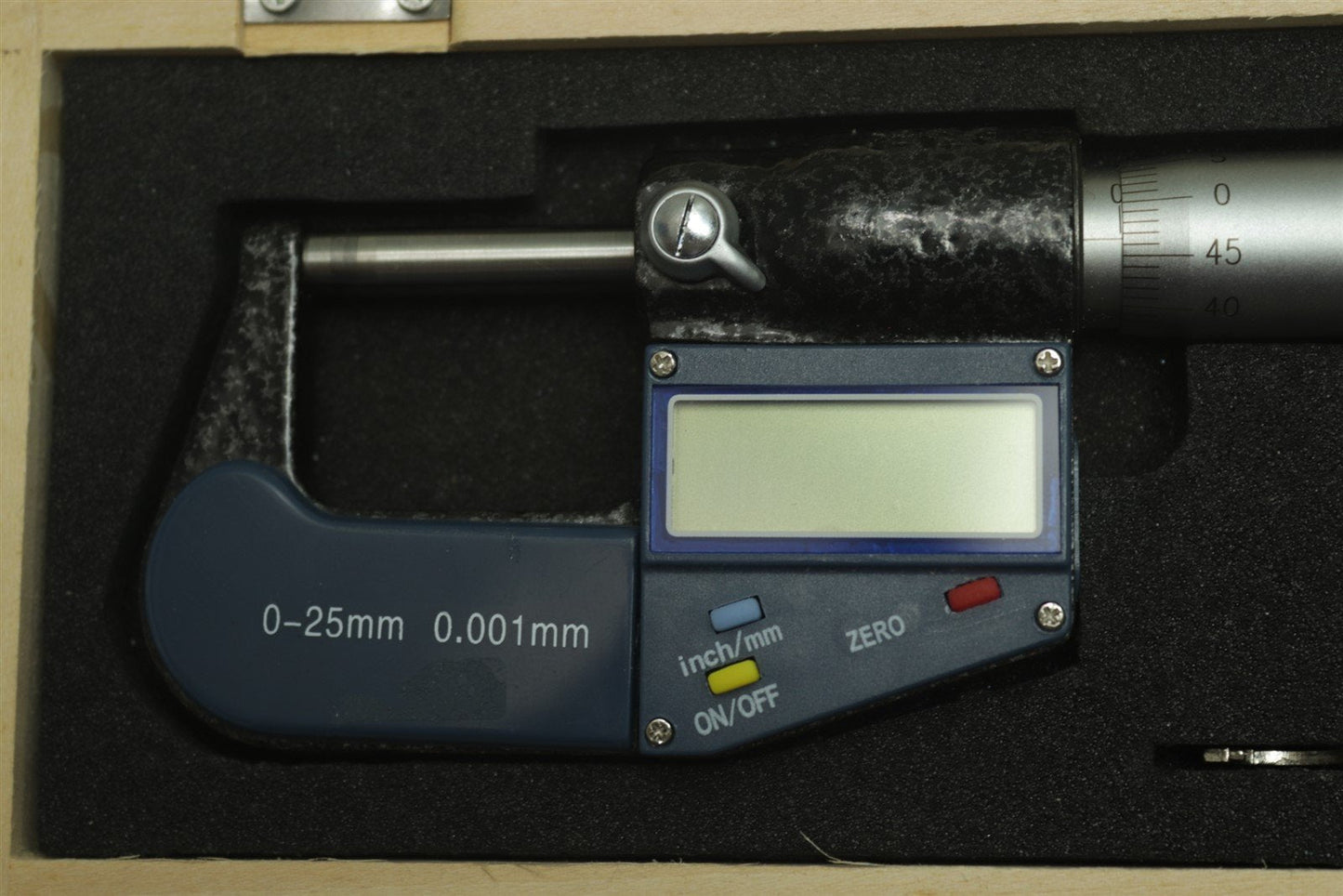 Metric IP65 Digital Micrometer 0-25mm/0-1" 0.001mm/0.0001"