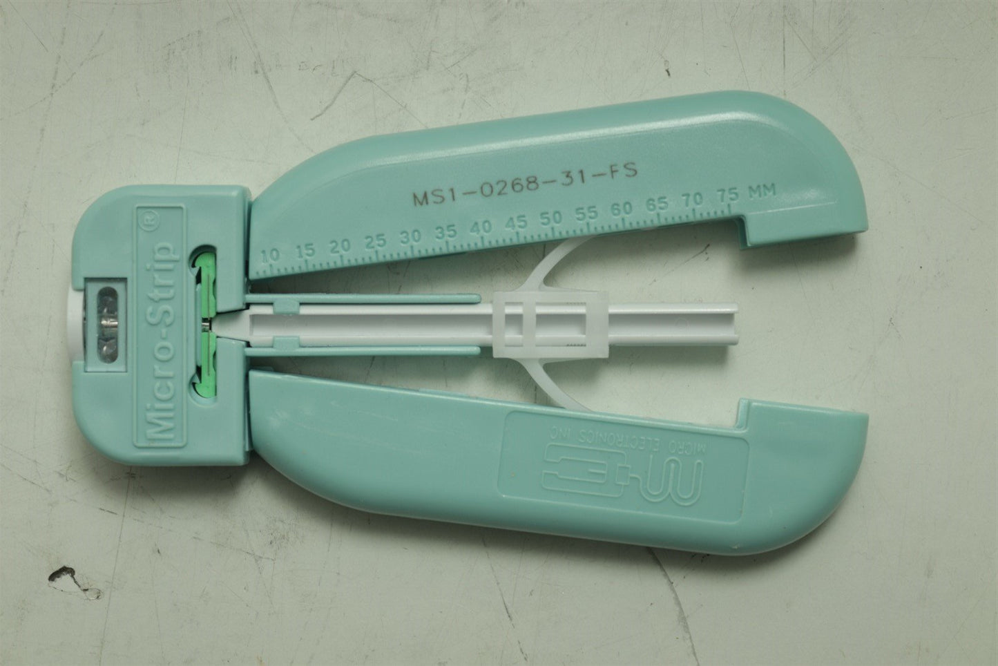 Micro Electronics Micro-Strip MS1-0268-31-FS Fiber Optics Precision Stripper