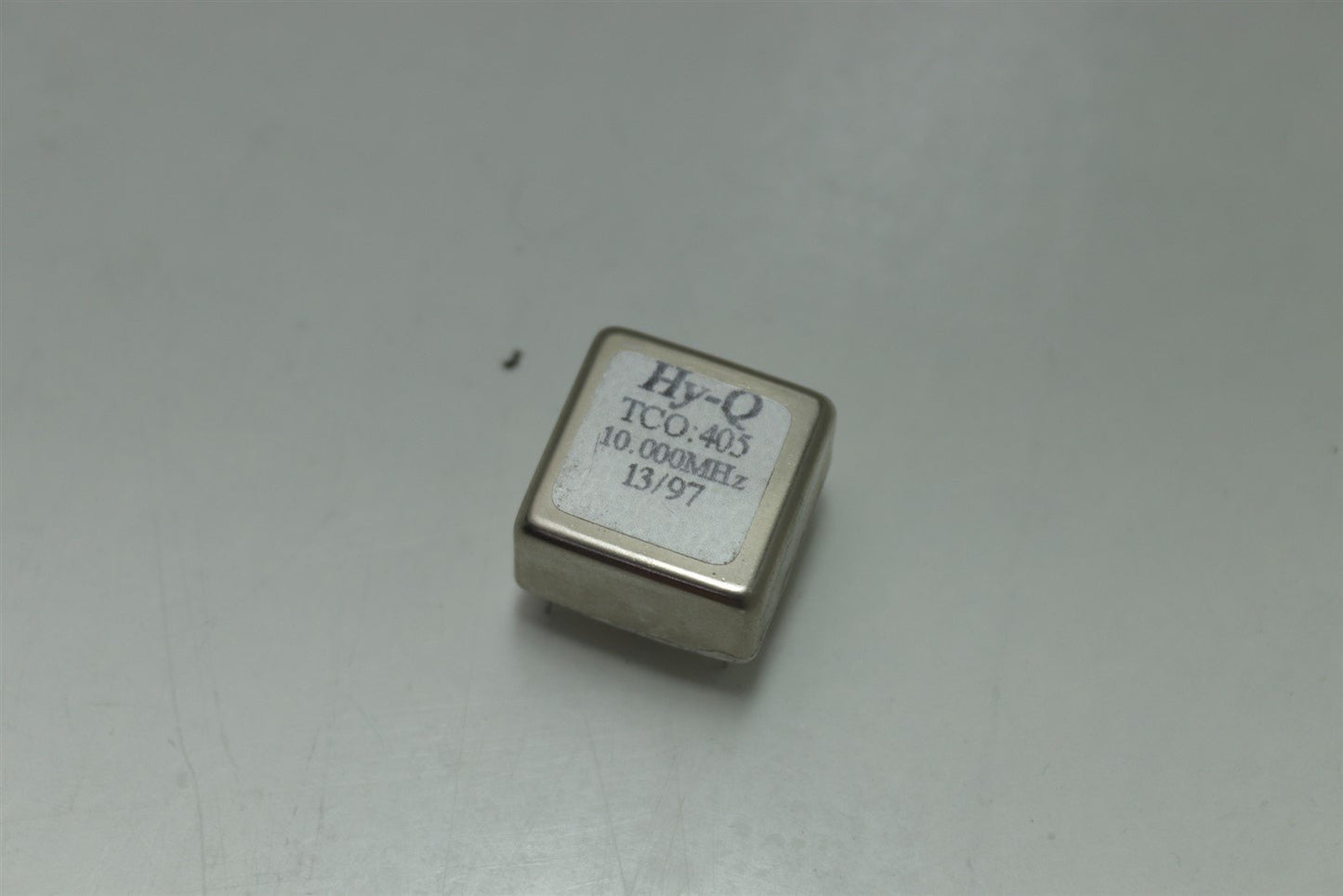 Hy-Q RF Precision Crystal Oscillator 10.000 MHz GPS OCXO TCO-405 TESTED GOOD