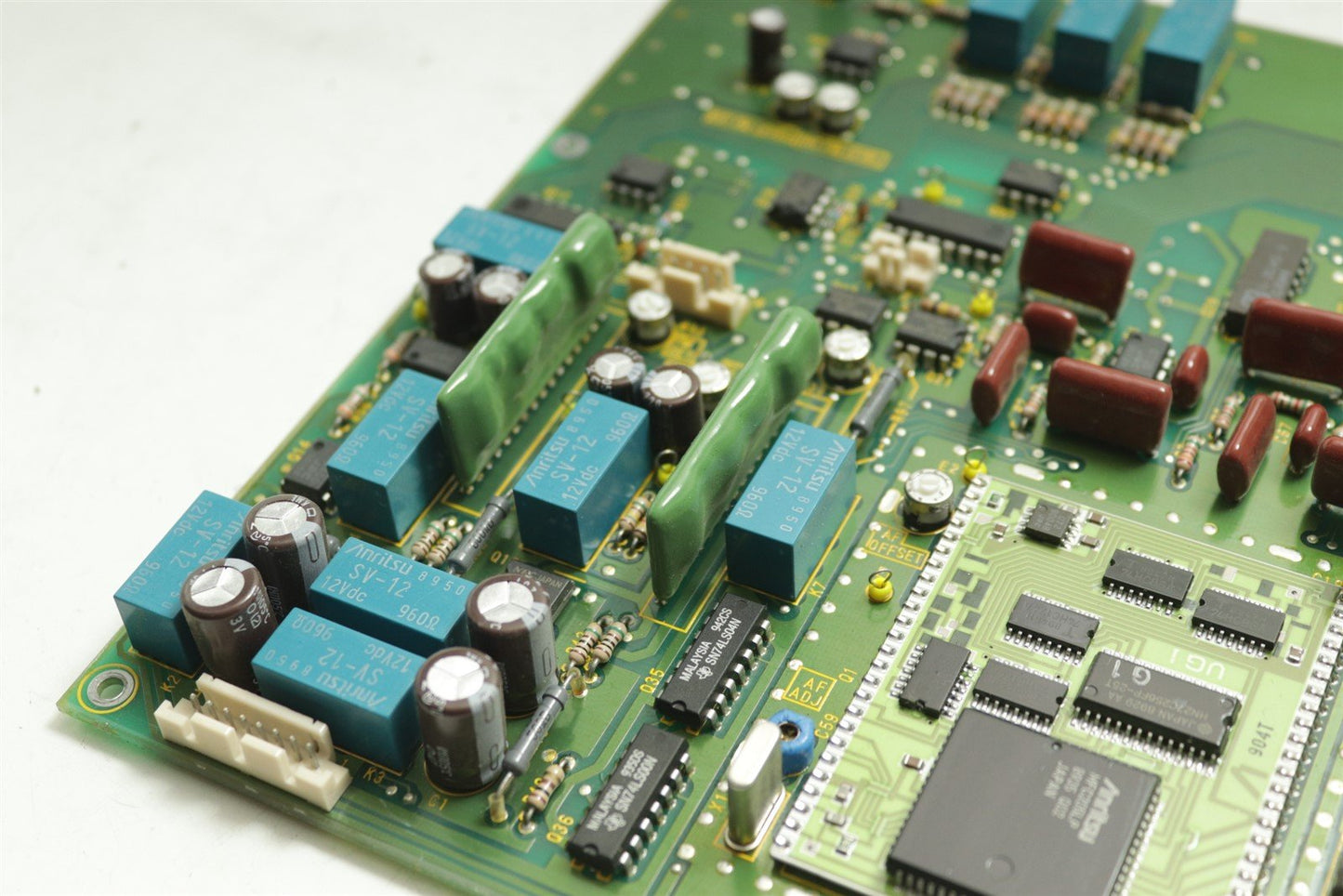 Anritsu MG3633A Signal Generator 10kHz-2700MHz A5 Modulation PCB Board