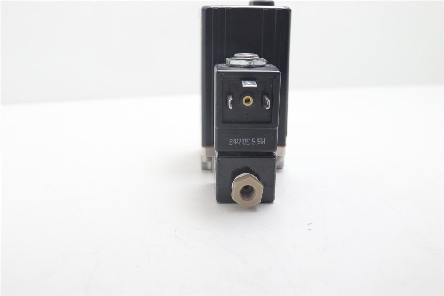 EquiliBar Electronic Pressure Regulator QB1SSNEEZP300PSG 0-300PSI