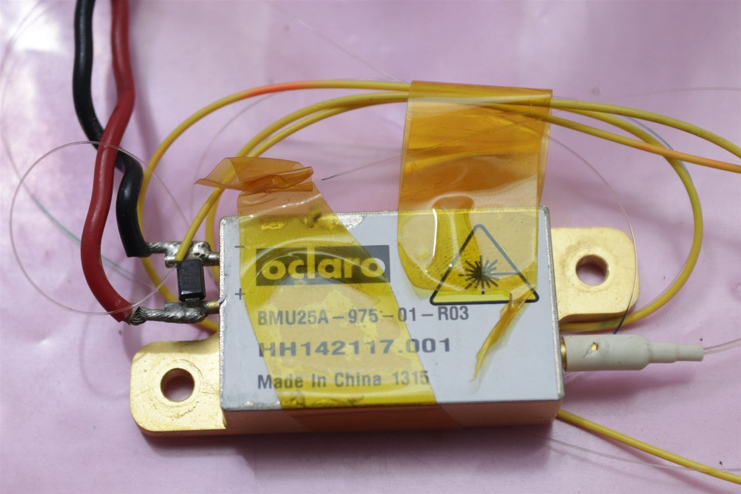 Oclaro Uncooled Multimode Laser Diode Module BMU25A-975-01-R03