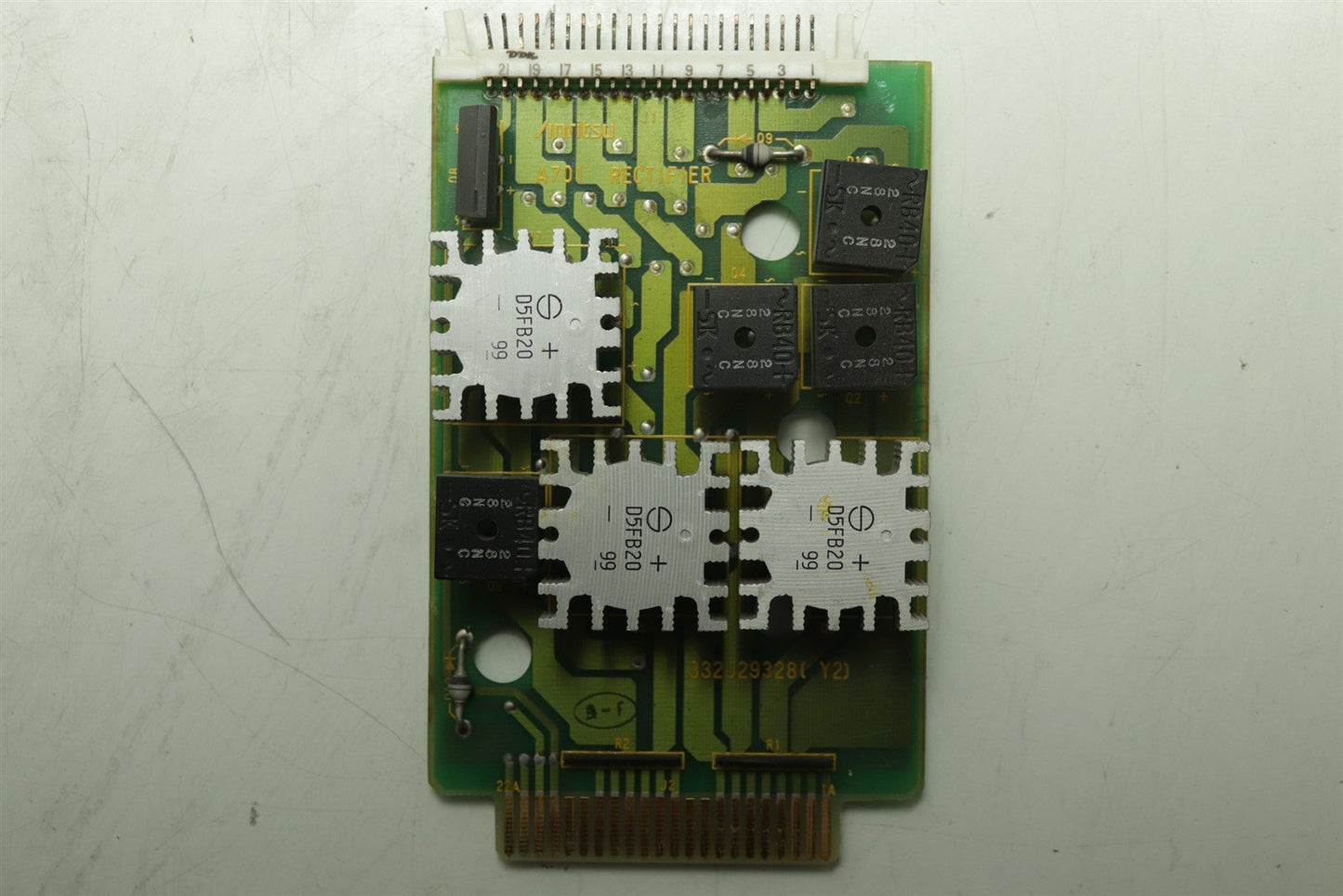 Anritsu MG3633A Signal Generator 10kHz-2700MHz A702 Regulator PCB Board