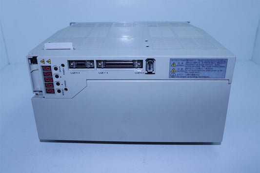 YASKAWA SGDH-50DE SERVOPACK OWO590-2-14 5 kW / 6.71 Hp 300 Hz 16.5 A
