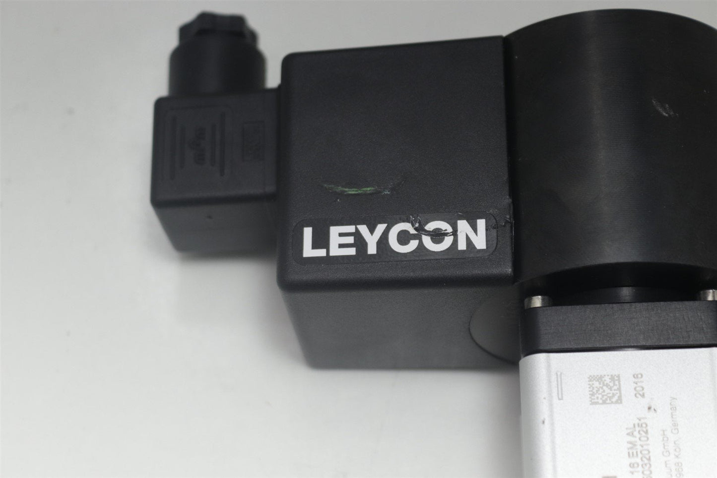 Leycon Leybold Vacuum Valve BAV 16 EM AL 215004V01 DN 16 ISO-KF