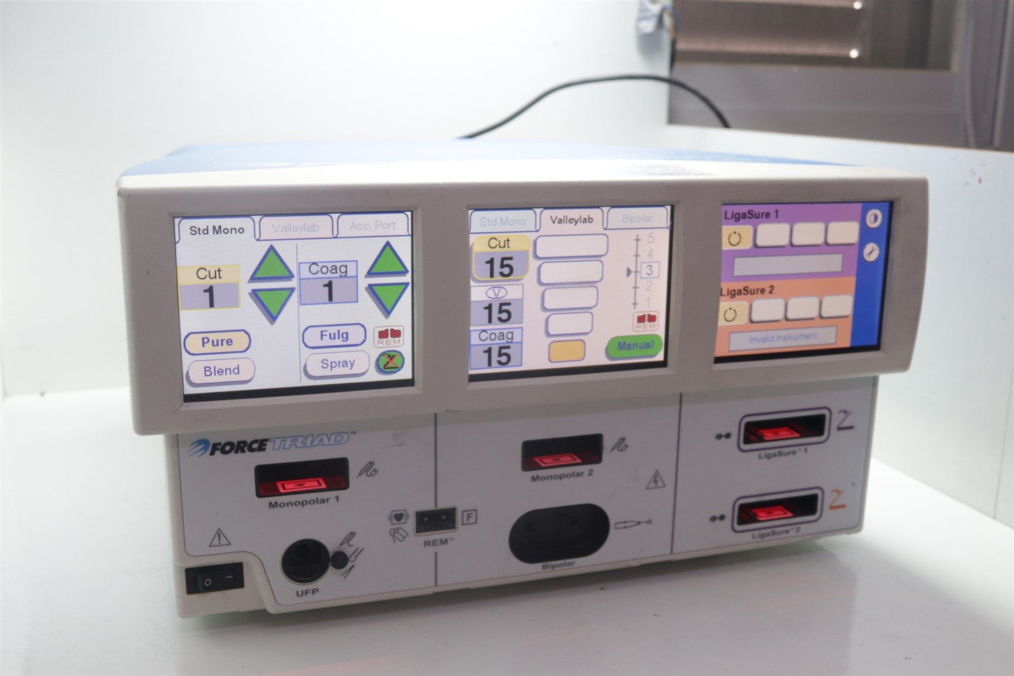 Covidien ValleyLab ForceTriad Energy Platform Electrosurgical Generator ESU Unit