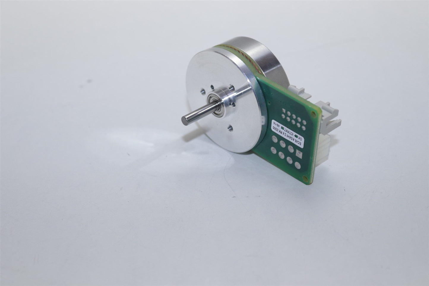 New Maxon 469237 Compact Servo Motors with Mile Inductive Encoders