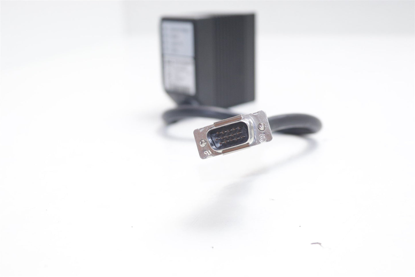 Sick CLV414-0910S03 Barcoad Scanner 1017849 30V 3W w/15-pin Cable